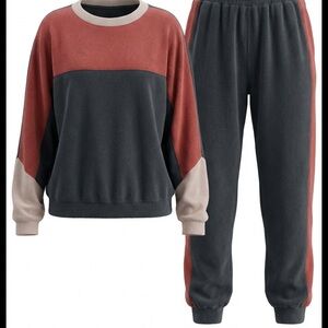 Women’s Track Suit Sweat Suit 2 Pc.